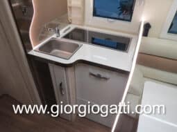 Elnagh T-Loft 582 pieno